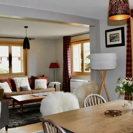 Flat In A Chalet With Mont Blanc View